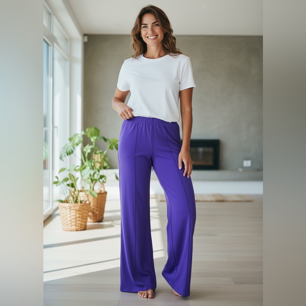 St. John Wide Leg Pants in Vibrant Purple